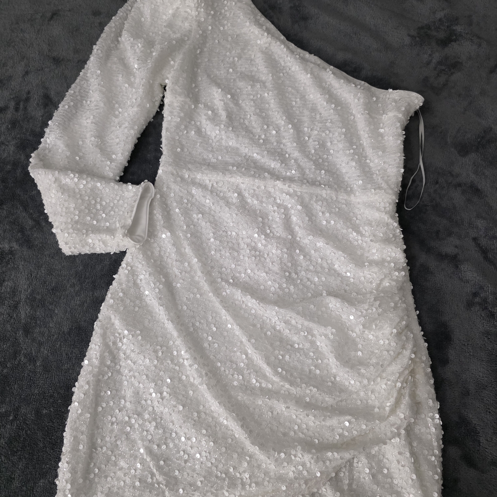 Elegant White Sequin One-Shoulder Dress
